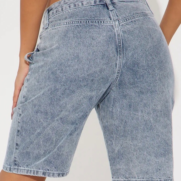 Wide Leg Jeans - Picture 4 of 4